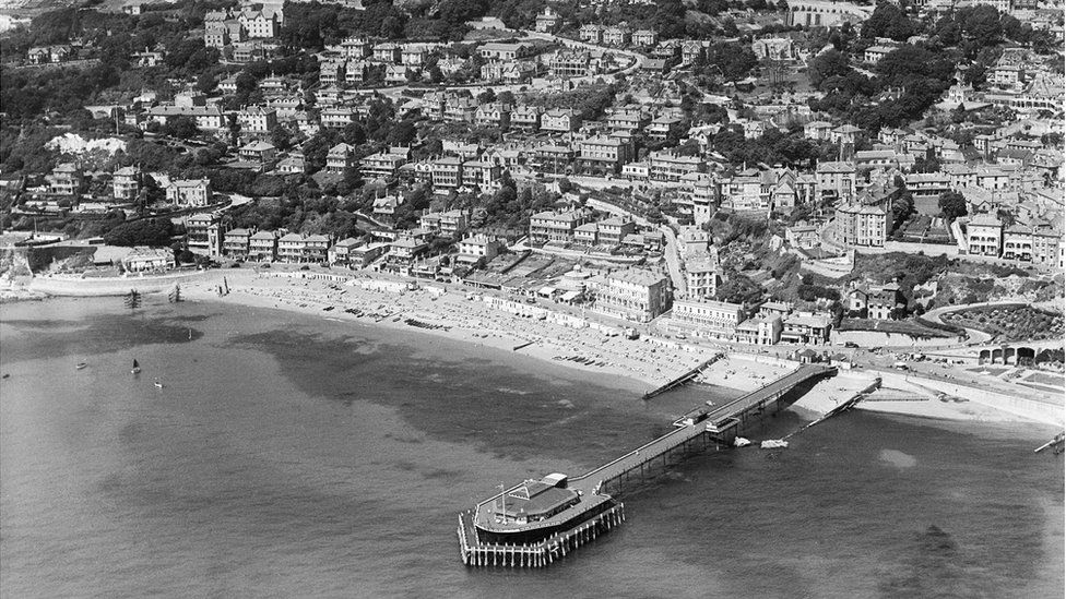An aerial view of the Royal Victoria Pier and the town, Ventnor, Isle of Wight, taken in August 1932